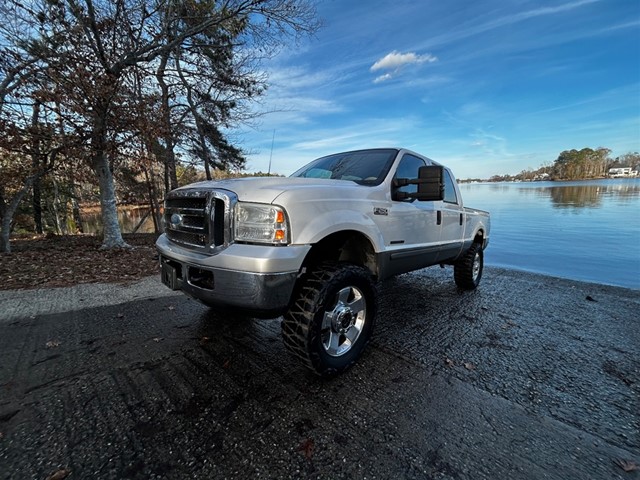 Ford F-250 SD Lariat  in Saluda