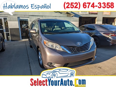 2015 Toyota Sienna LE FWD 8-Passenger V6