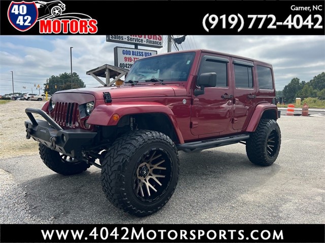 Jeep Wrangler Unlimited Sahara 4WD in Willow Springs