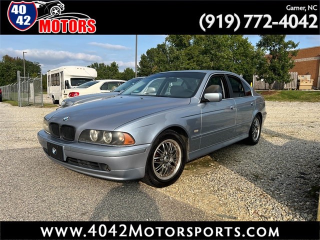 BMW 525 in Willow Springs