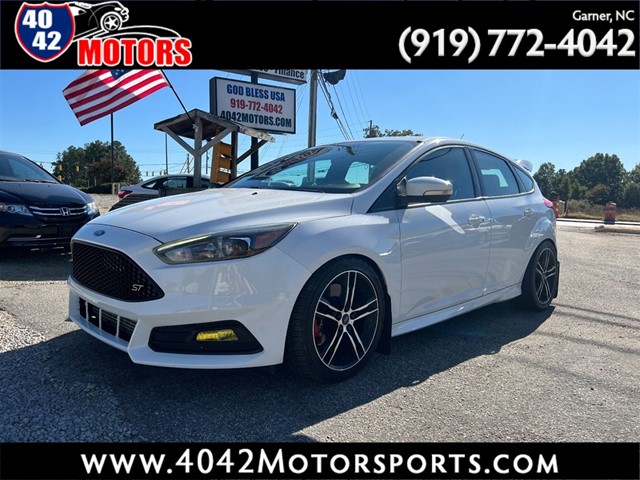 Ford Focus ST Hatch in Willow Springs