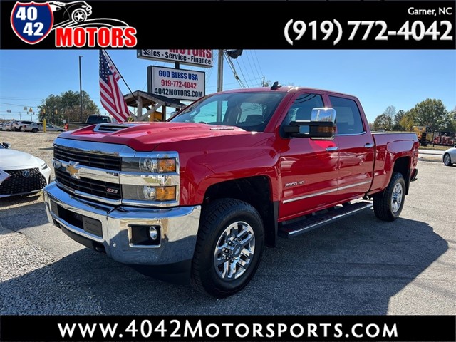 Chevrolet Silverado 2500HD CREW LTZ 4X4 in Willow Springs