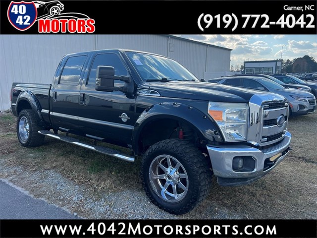 Ford F-250 SD Lariat Crew Cab 4WD in Willow Springs