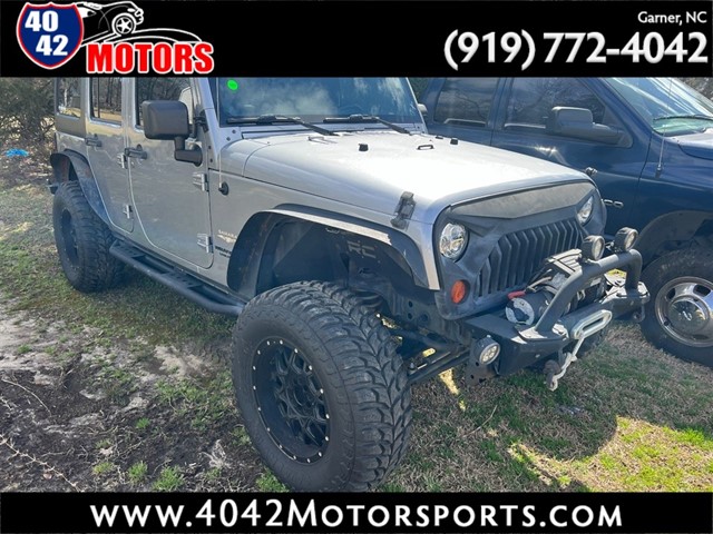 Jeep Wrangler Unlimited Sahara 4WD in Willow Springs
