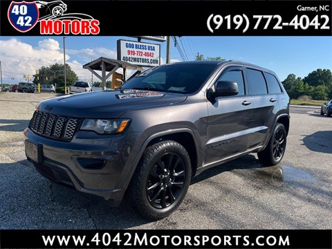 2017 Jeep Grand Cherokee Laredo 4WD