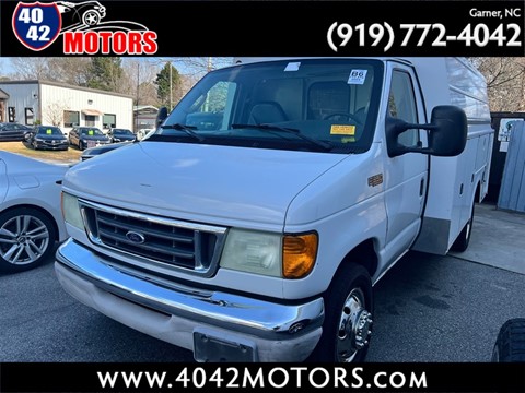 2004 Ford Econoline E-350 Super Duty