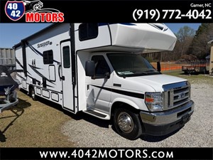 2022 Ford Econoline E-450