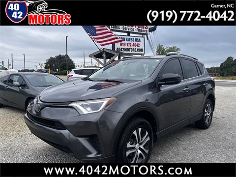 2018 Toyota RAV4 LE FWD