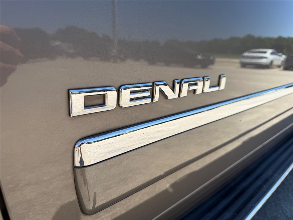 2014 GMC Yukon XL Denali - Photo 11