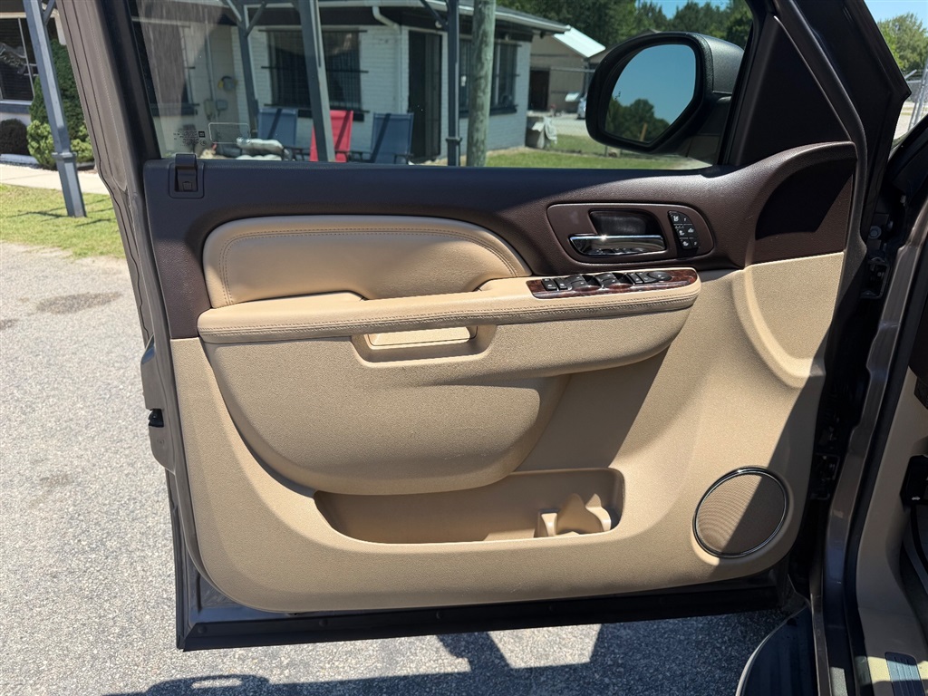 2014 GMC Yukon XL Denali - Photo 13