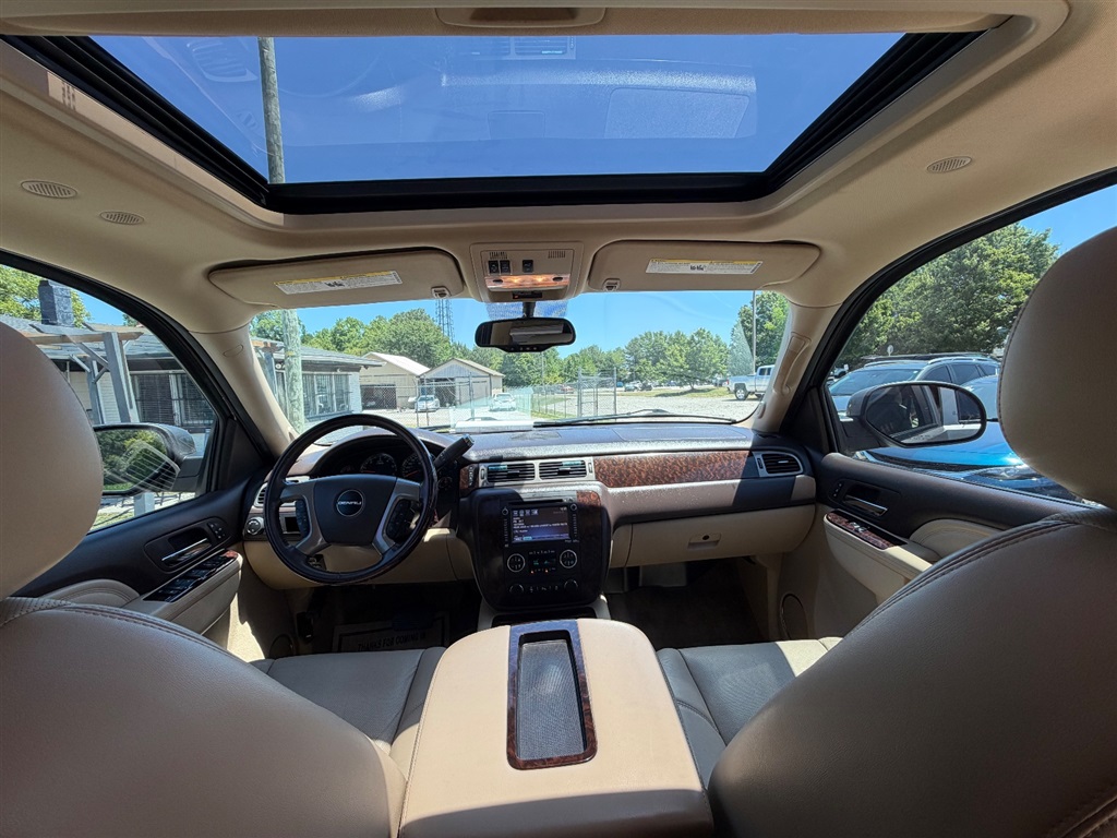 2014 GMC Yukon XL Denali - Photo 21