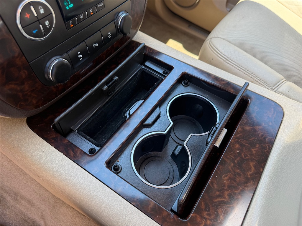 2014 GMC Yukon XL Denali - Photo 34