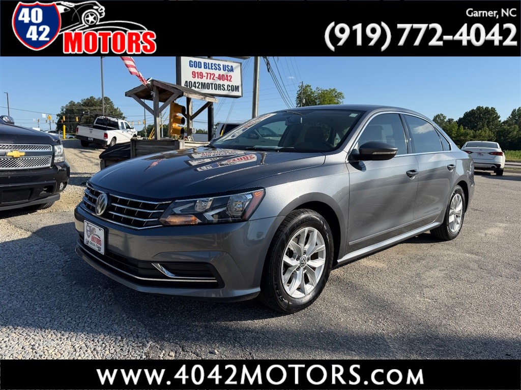 2017 Volkswagen Passat 1.8T S Auto's photo