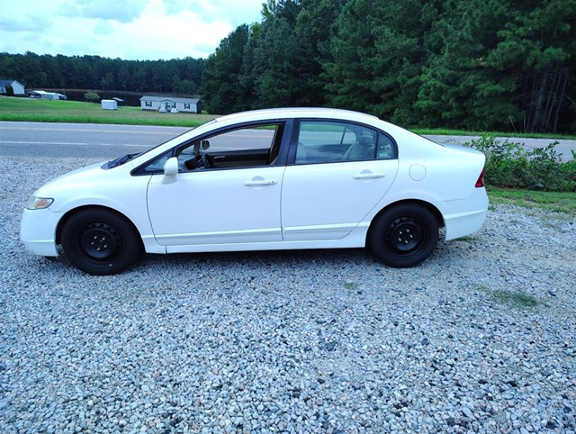 Honda Civic LX Sedan AT in Spring Hope