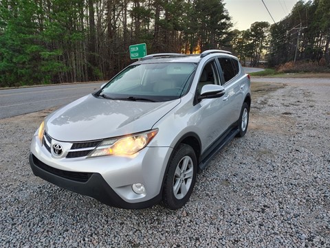 2014 Toyota RAV4 XLE FWD