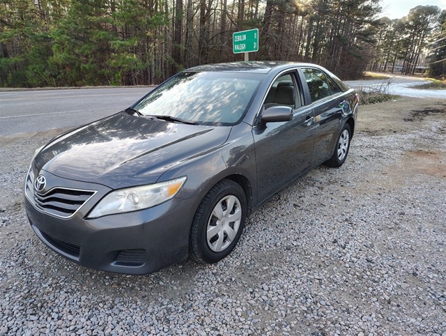 Toyota Camry LE 6-Spd AT in Spring Hope