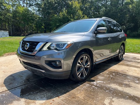 2017 NISSAN PATHFINDER PLATINUM