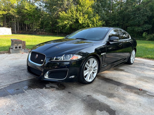 JAGUAR XF R in East Bend