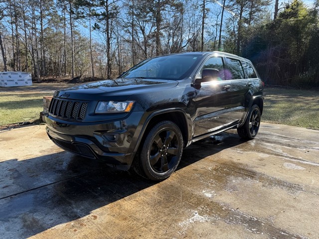 JEEP GRAND CHEROKEE ALTITUDE in East Bend