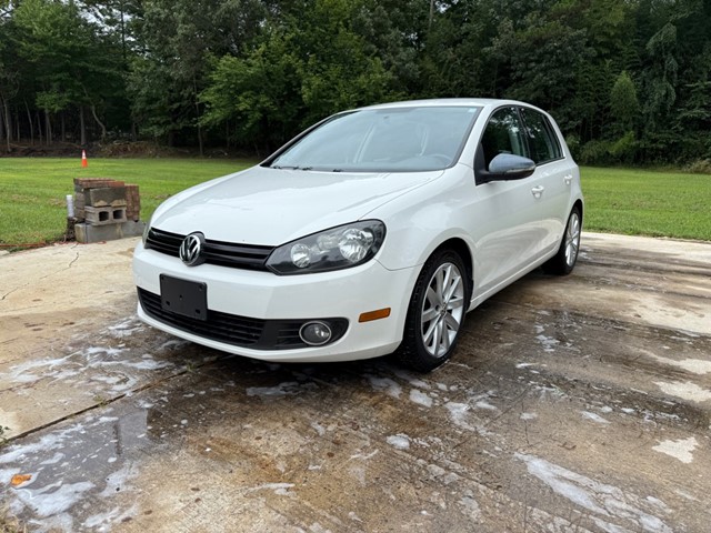 VOLKSWAGEN GOLF TDi in East Bend