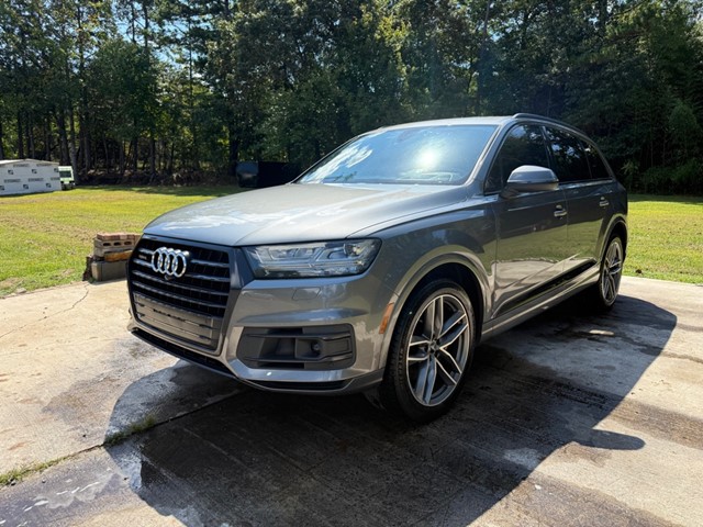 AUDI Q7 PRESTIGE in East Bend