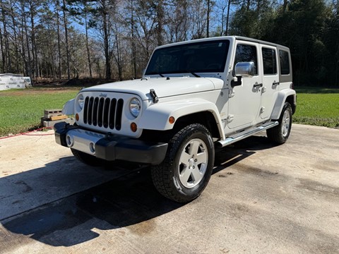 2010 JEEP WRANGLER UNLIMI SAHARA