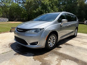 2017 CHRYSLER PACIFICA TOURING L for sale by dealer