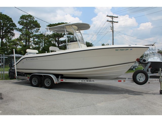 Cobia 237 SE in Newport