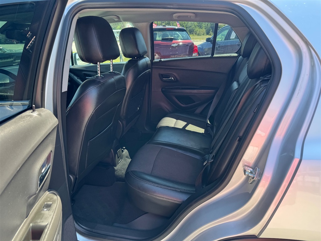 2020 Chevrolet Trax LT photo 10