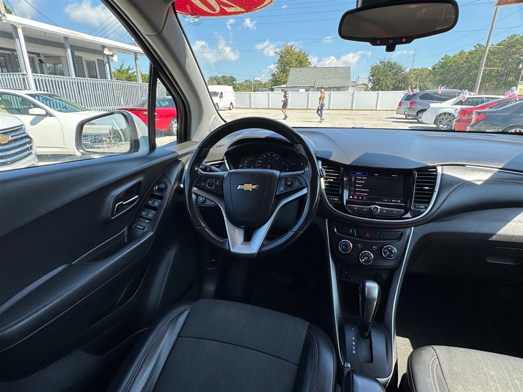 2020 Chevrolet Trax LT photo 15