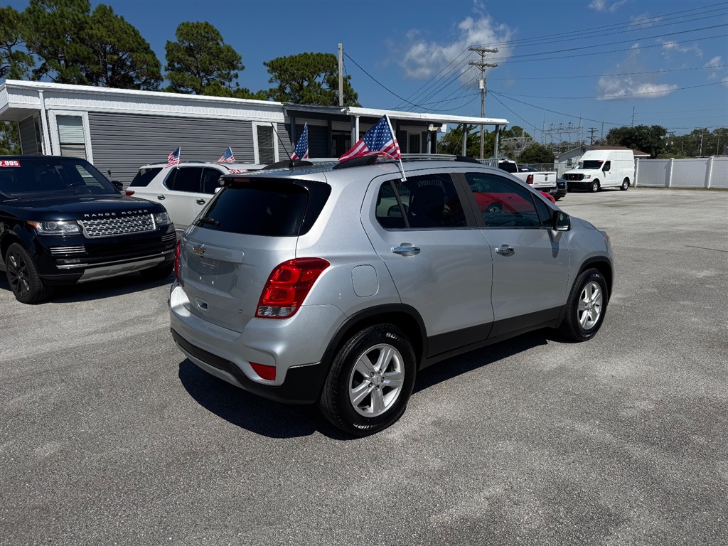 2020 Chevrolet Trax LT photo 5
