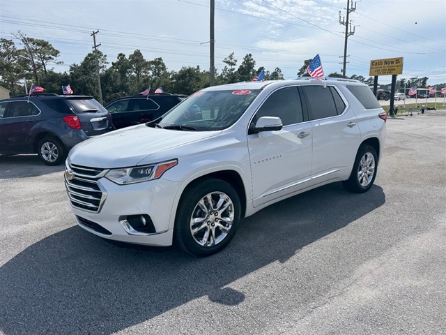 Chevrolet Traverse High Country AWD in Newport