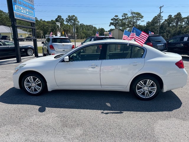 2011 INFINITI G Sedan