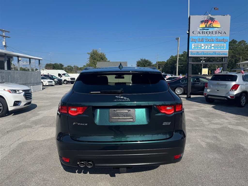 2017 Jaguar F-PACE Premium photo 4