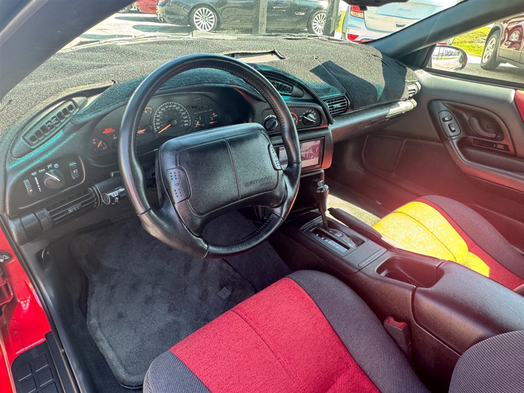1995 Chevrolet Camaro Z28 Coupe photo 13