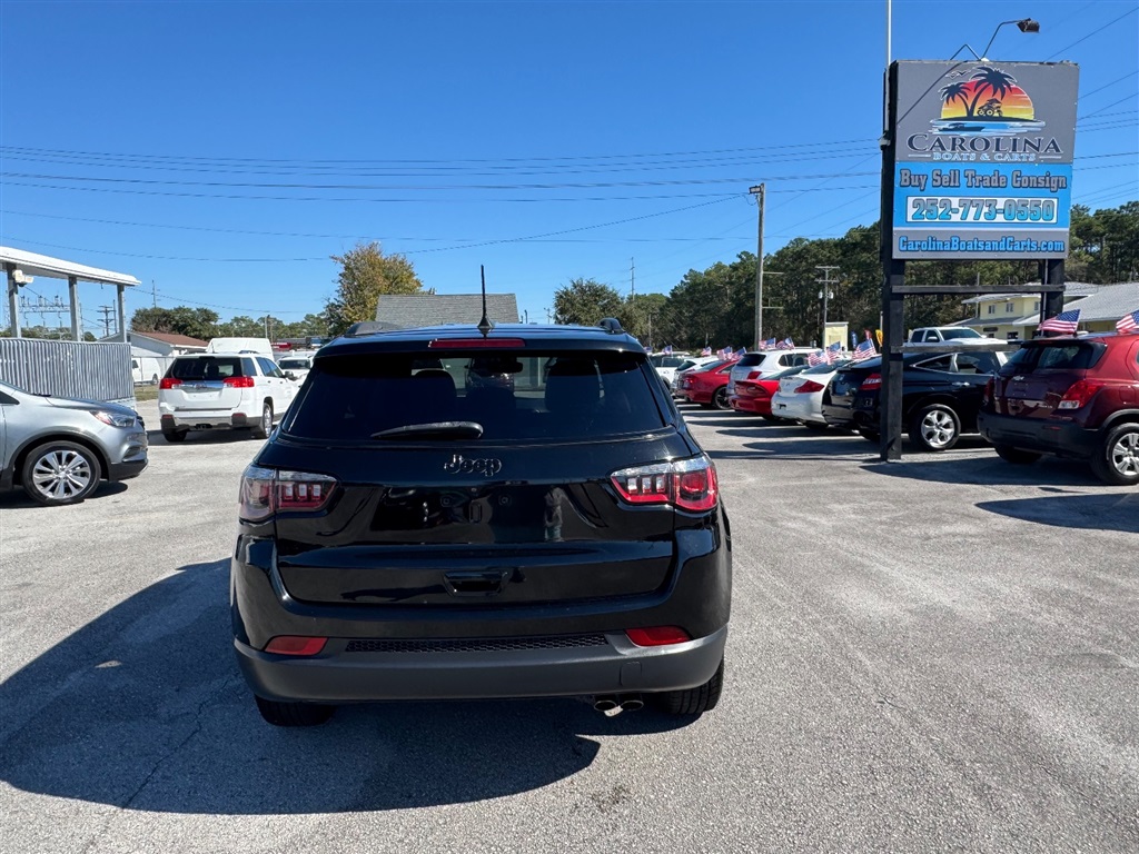 2020 Jeep Compass North Edition Latitude photo 4