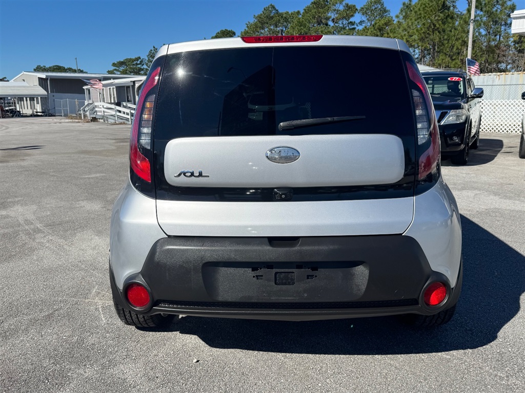 2014 Kia Soul Plus photo 3