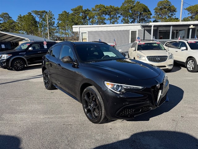 2023 Alfa Romeo Stelvio Estrema - Photo 8