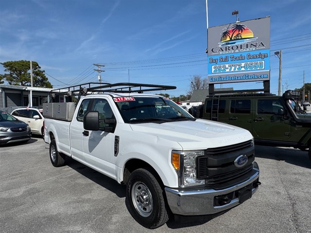 Ford F-250 SD XL Crew Cab Long Bed 2WD in Newport