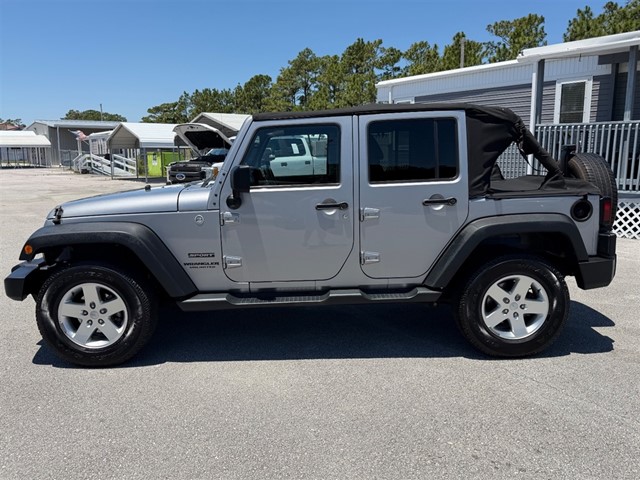 2014 Jeep Wrangler Sport's photo