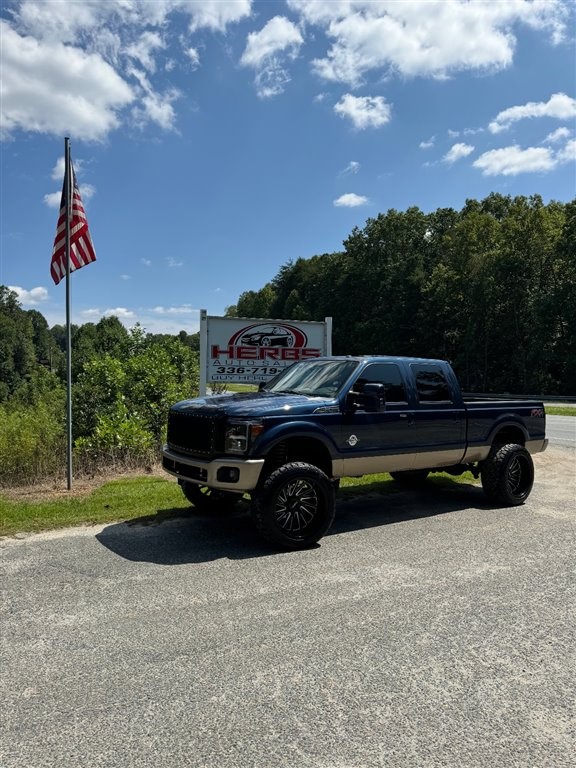 FORD F250 SUPER DUTY in Mt Airy