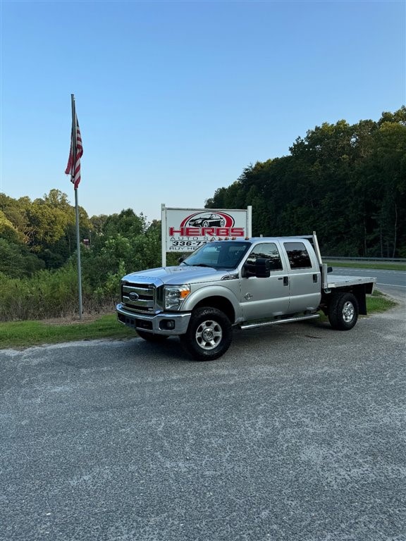 FORD F350 SUPER DUTY in Mt Airy