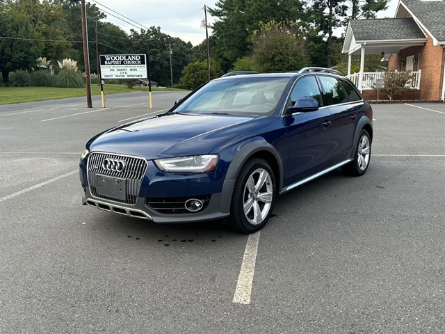 AUDI A4 ALLROAD PREMIUM PLUS in Mt Airy