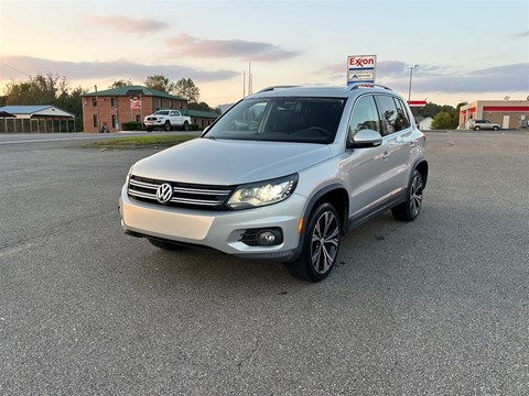 2012 VOLKSWAGEN TIGUAN S/SE/SEL