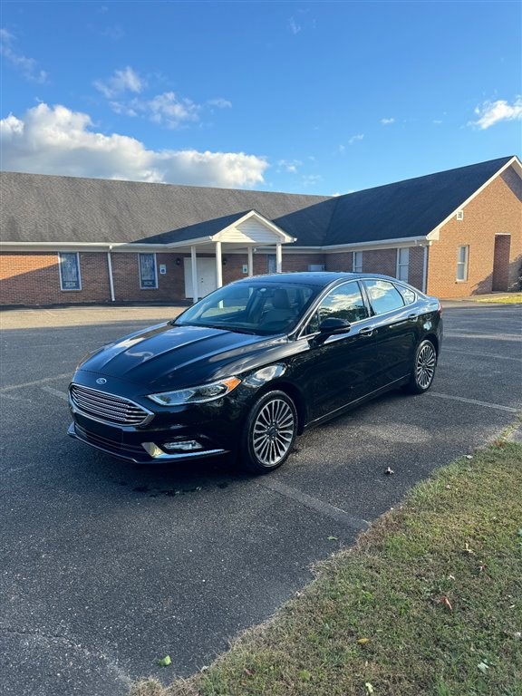 FORD FUSION SE in Mt Airy