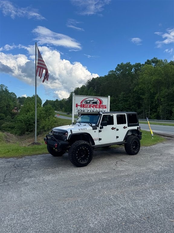Jeep Wrangler Unlimited Sport 4WD in Mt Airy