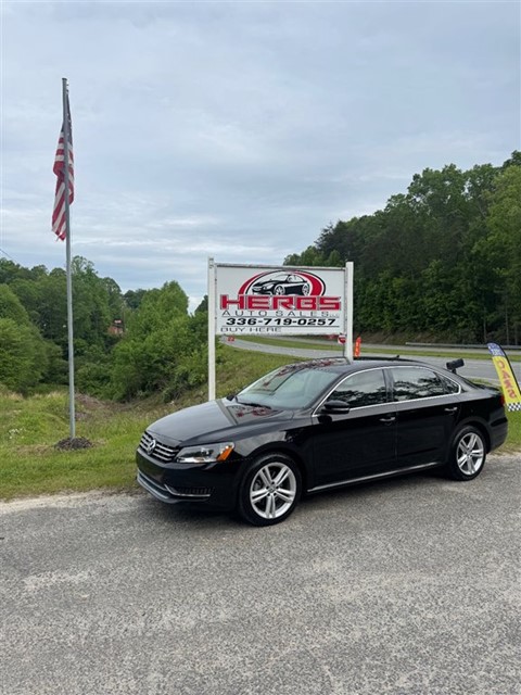 2015 Volkswagen Passat TDI SE 6A w/ Sunroof