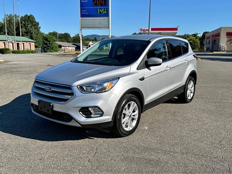 2019 Ford Escape SE FWD