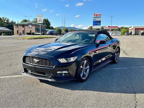 2015 Ford Mustang V6 Convertible