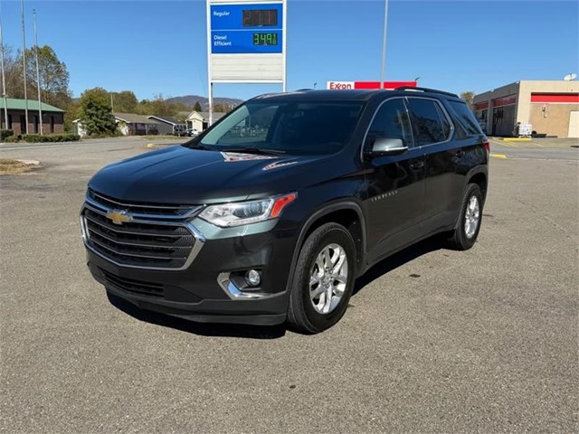 Chevrolet Traverse LT Cloth FWD in Mt Airy